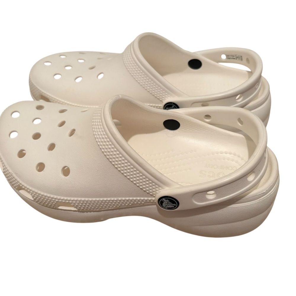 CROCS Women's Classic White Water Shoes